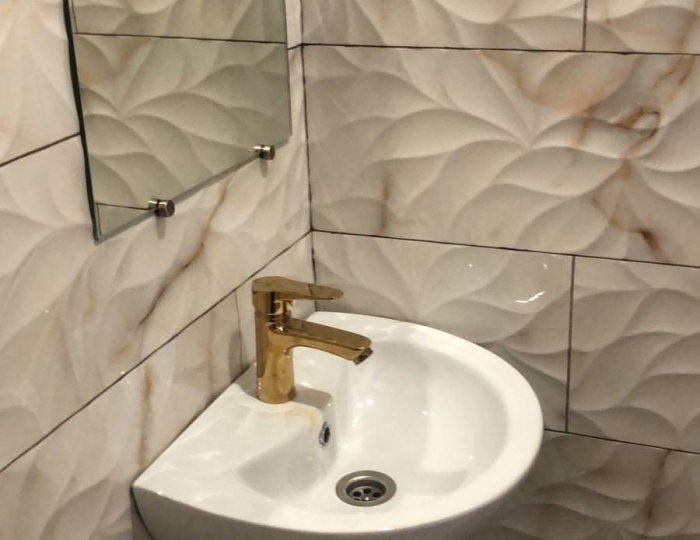 Номер люкс премиум №1 - Отель «Луман Ихан» Сухум