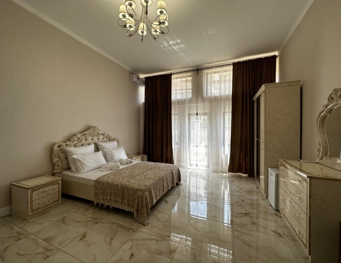 Номер люкс премиум №2 - Отель «Луман Ихан» Сухум